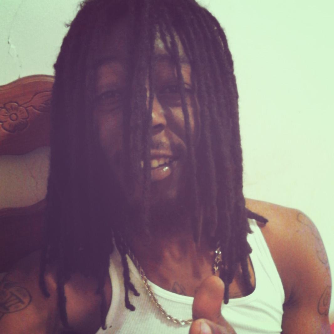 victormoore30's tweet photo. Vmoneyakavcash http://t.co/efmqJMpfJX