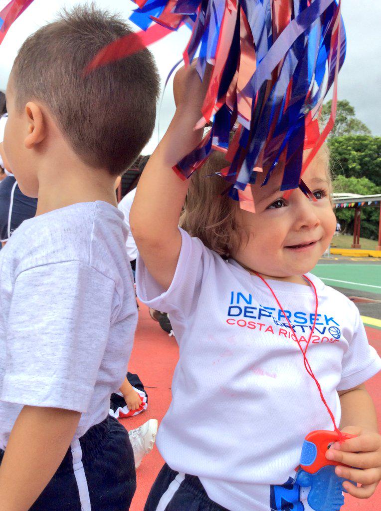 geovacordero's tweet photo. #InterSek2015 ¡Los más pequeñitos también formamos parte del Intersek!
Grupo de maternal @SEKCosta_Rica http://t.co/ZxL4xadMZu