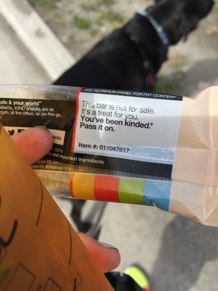 _bethodonnell's tweet photo. So needed this today, thank you @kindsnacks #roughday #kindbarbeingkind #kinded http://t.co/YLHg8K41DX