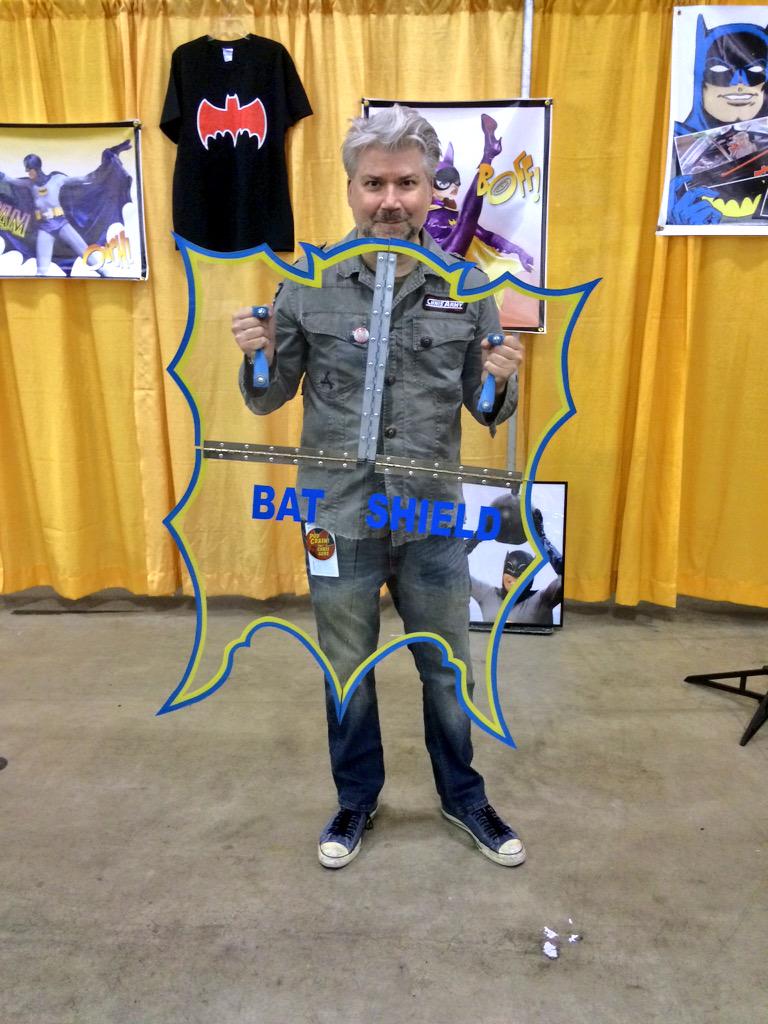 BatChrisGore's tweet photo. Bat Shield. http://t.co/5Hoh9cKt3i