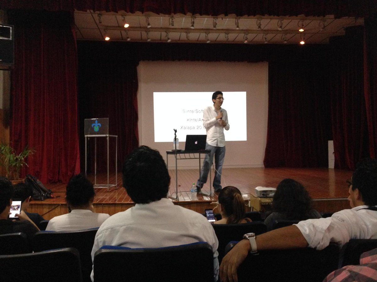 RichieGarcia0's tweet image. Aquí en #IntelAndroid