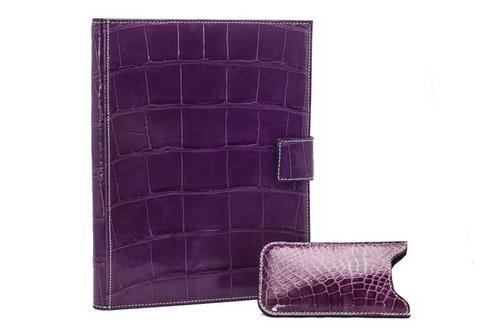 Danieli_Style's tweet photo. Exclusive crocodile skin iPad cover, available from Danieli online shop http://t.co/YsaYDsJYPD #Danieli #iPad #cover http://t.co/be1Eq7T65L