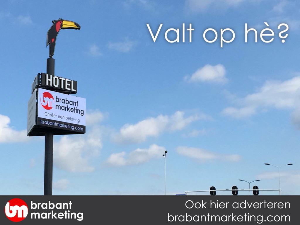 Hoe gaaf is het als je #bedrijf op een levensgroot #ledscherm staat bij een drukke snelweg! #adverteren #marketing