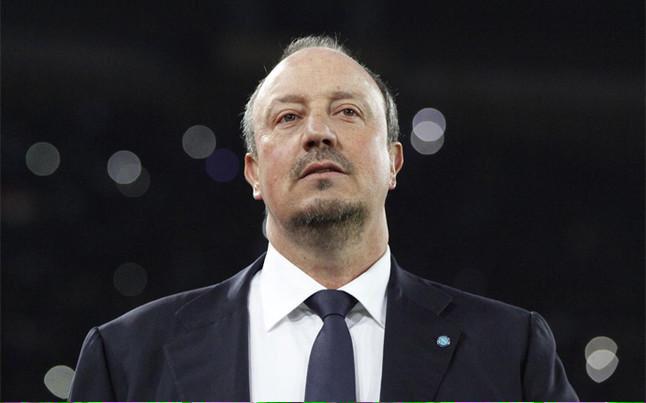 Madridismoreal's tweet photo. Si finalmente Ancelotti se va del Madrid, ¿Os gusta Rafa Benítez como entrenador?
RT = No. 
FAV = Si. #genius http://t.co/wxrOjLRGpZ