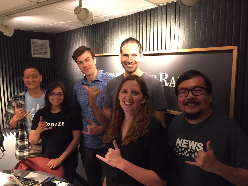 UHIfA's tweet photo. At @hipubradio for Bytemarks Cafe. Our segment starts at 5:19pm. @UHawaiiNews @TMTHawaii #MaunaKea #WeSupportTMT http://t.co/OWAVmvjXM4