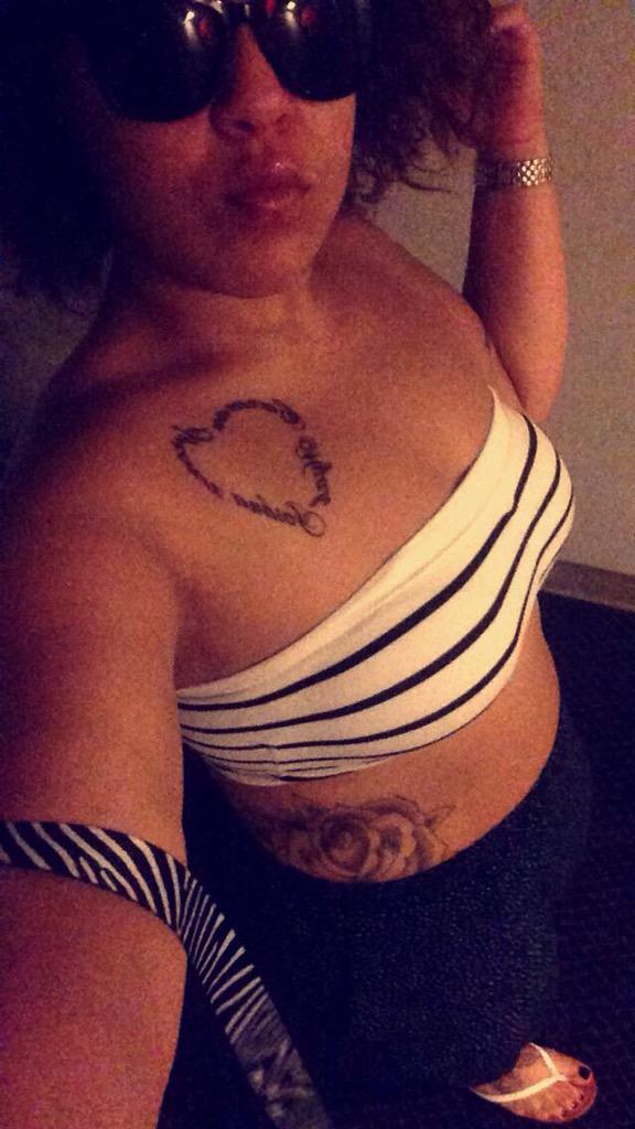 _NanieeStyles's tweet photo. #WCW #WCE 😍💕 your favorite Puerto Rican 💸😏🙊💦💦 http://t.co/ymJ1pxwZbK