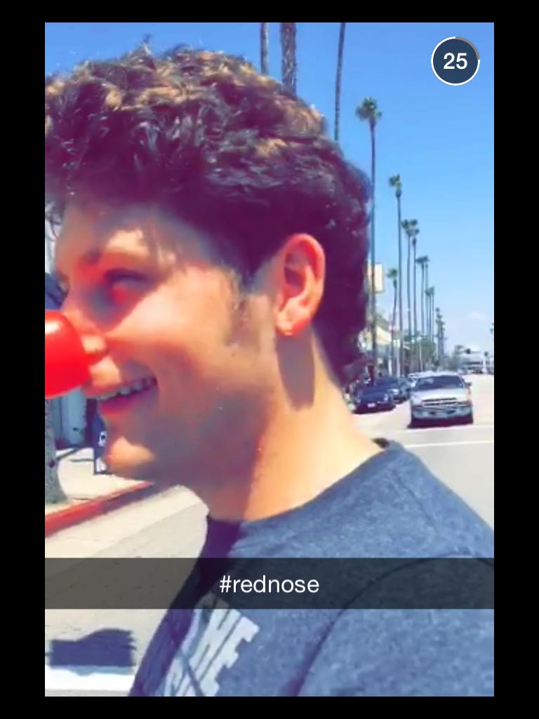 townsofrosewood's tweet photo. @Brettdier and @KeeganAllen are hanging out 👍 http://t.co/taKimUArmf