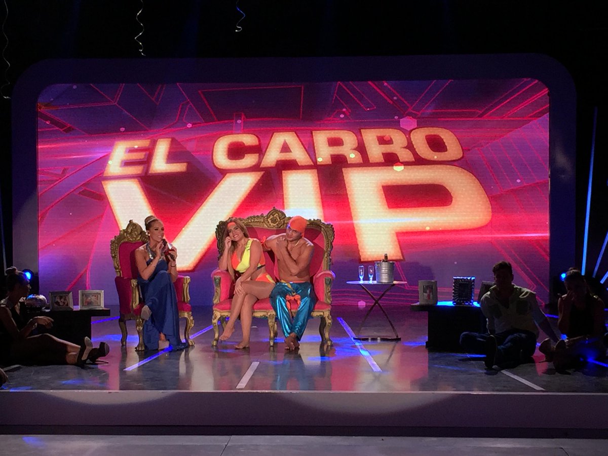 tcsoyelmejor's tweet photo. ¿Qué preguntas tendrá nuestra @Gabypazmino, para la "Pareja VIP"? #MiSelfieVIP http://t.co/iukW2pQvFw