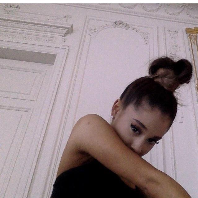 BocaGirl_Ari's tweet photo. Goodnight moonlight 😘🌙♡ http://t.co/RVachB9kPR