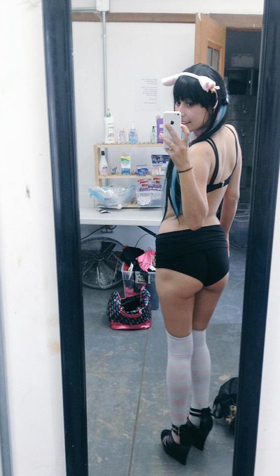 Getting on @KinkLive right now! @CamPromoXXX #imlive http://t.co/l42E73APMG<a class="tags" target="_blank" title="On Twitter" href="/?out=eyJ0eXAiOiJKV1QiLCJhbGciOiJIUzUxMiJ9.eyJpYXQiOjE3MjMyMTU1OTYsImlzcyI6InR3cG9ybnN0YXJzLmNvbSIsIm5iZiI6MTcyMzIxNTU5NiwiZXhwIjoxNzU0NzUxNTk2LCJyZWRpcmVjdF91cmwiOiJodHRwczovL3R3aXR0ZXIuY29tL0tpbmtMaXZlIn0.iqcKh-lmgTLwp7qn7hYyTHf1zZKeNggNlhrTlgk4Dto8TUV87qq9Ea4C1xYoLZE8iMJ40knsJkruMjINkGQVMQ">@KinkLive</a><a class="tags" target="_blank" title="On Twitter" href="/?out=eyJ0eXAiOiJKV1QiLCJhbGciOiJIUzUxMiJ9.eyJpYXQiOjE3MjMyMTU1OTYsImlzcyI6InR3cG9ybnN0YXJzLmNvbSIsIm5iZiI6MTcyMzIxNTU5NiwiZXhwIjoxNzU0NzUxNTk2LCJyZWRpcmVjdF91cmwiOiJodHRwczovL3R3aXR0ZXIuY29tL0NhbVByb21vWFhYIn0.SShtKHZRyTaZraYIz36IFzh9p4toqXX8oxpqsXjKlWIS8zh3-MC54LDwOELPhJj9GdUK-JNibpxD0T-2ofXXVw">@CamPromoXXX</a><a href="/tag/imlive"class="tags">#imlive</a>