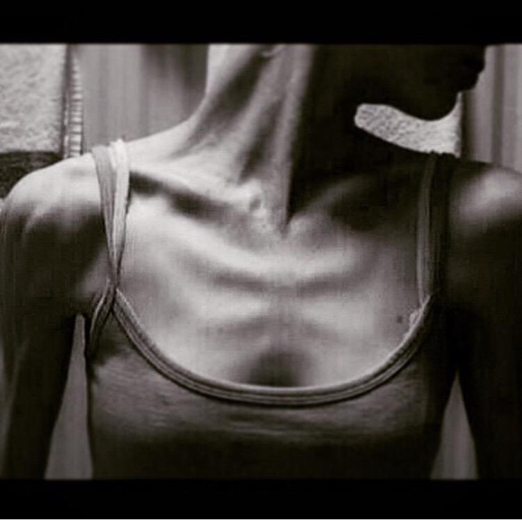 skinnyanorexic tweet picture