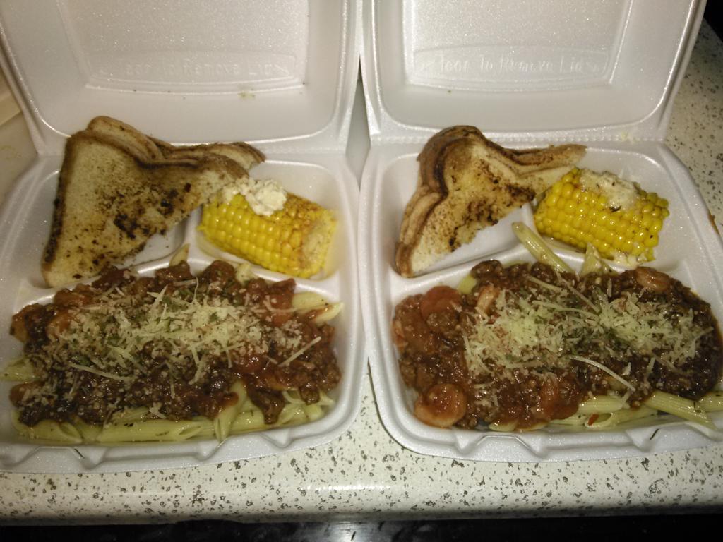 chefivyskitchen's tweet photo. Gumbo meat sauce with penne pasta http://t.co/hY2oh9gxII