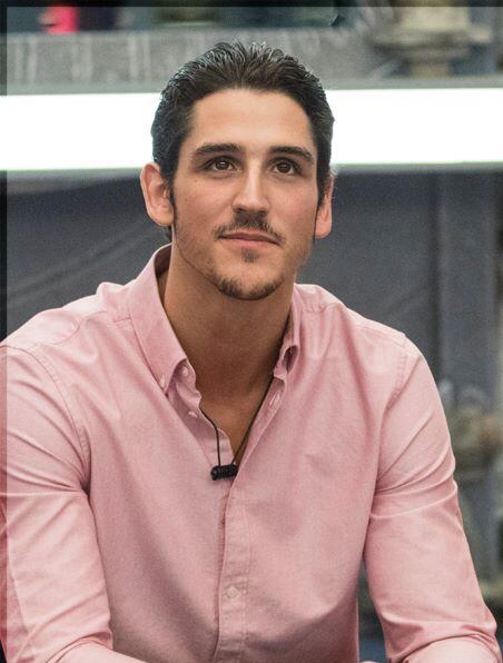 TommyHugh3s's tweet photo. I have to admit. That was a great speech Zach @BigBrotherCA #BBCANzach #BBCAN3 http://t.co/HtAVpndNYj