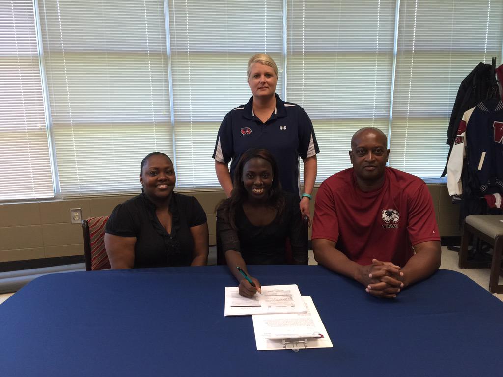 Congrats Tatiyana signing with Georgia Southern