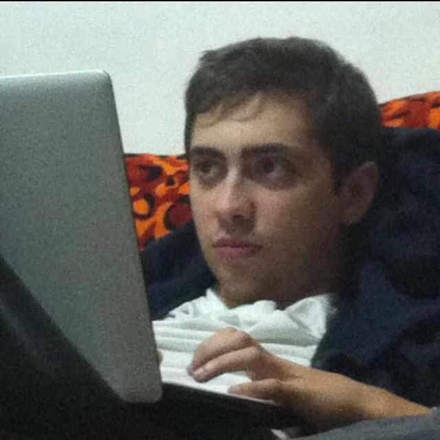 Isabits tweet picture