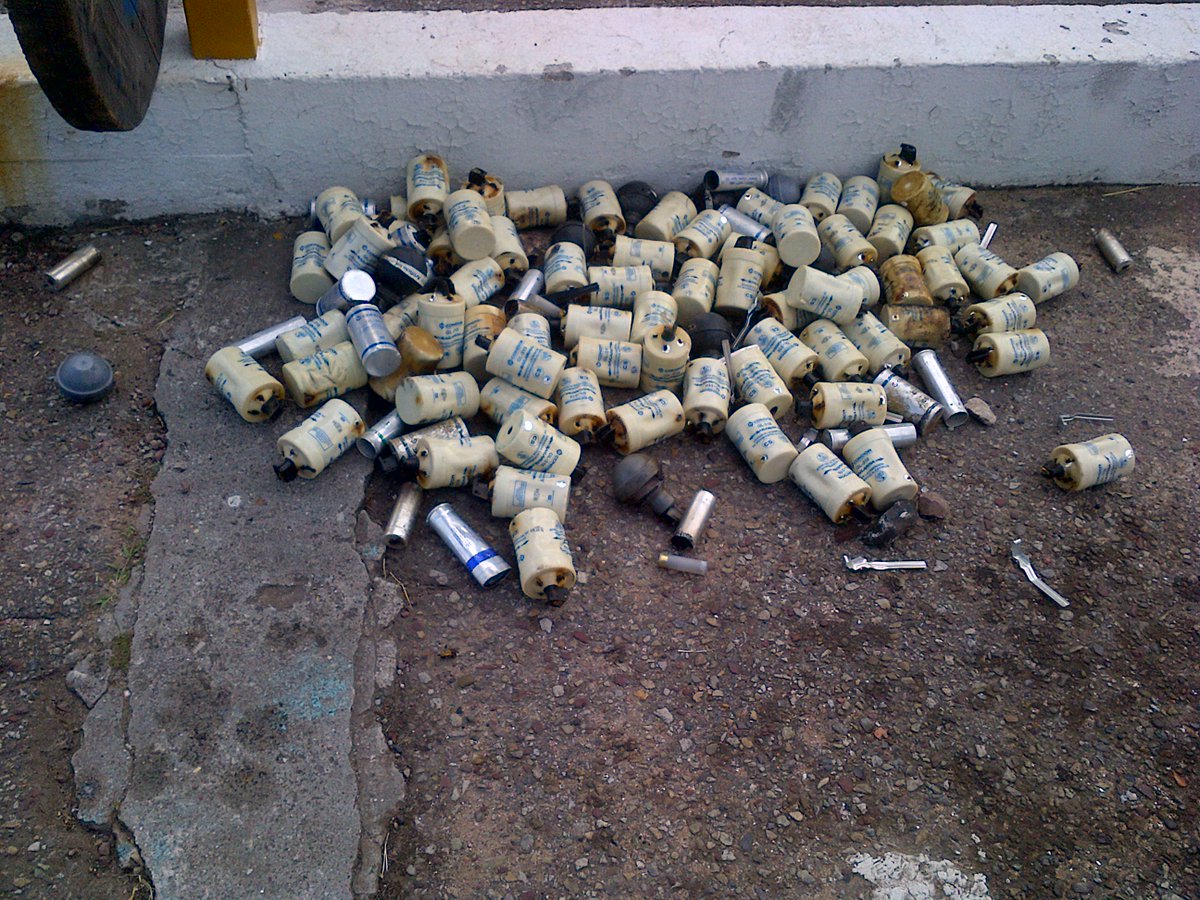 Sororita's tweet photo. #20M #Unet #Táchira #Venezuela Despierta:'( http://t.co/IBvC8P1cII