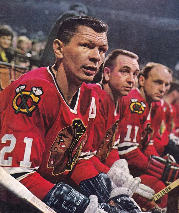 Happy 75th birthday to Blackhawks legend, Stan Mikita! 