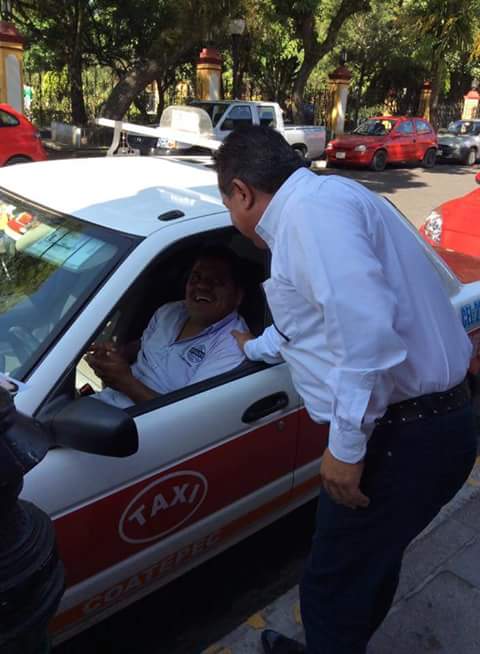 jorgesolergomez's tweet photo. Comprometido a trabajar para devolverle la tranquilidad a nuestro  #Coatepec pueblo mágico. #VotaNuevaAlianza http://t.co/OV4LTJFE3S