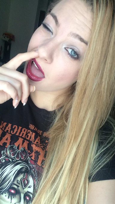 Why won't anyone take me seriously? 💁 http://t.co/rpXYawoQH4