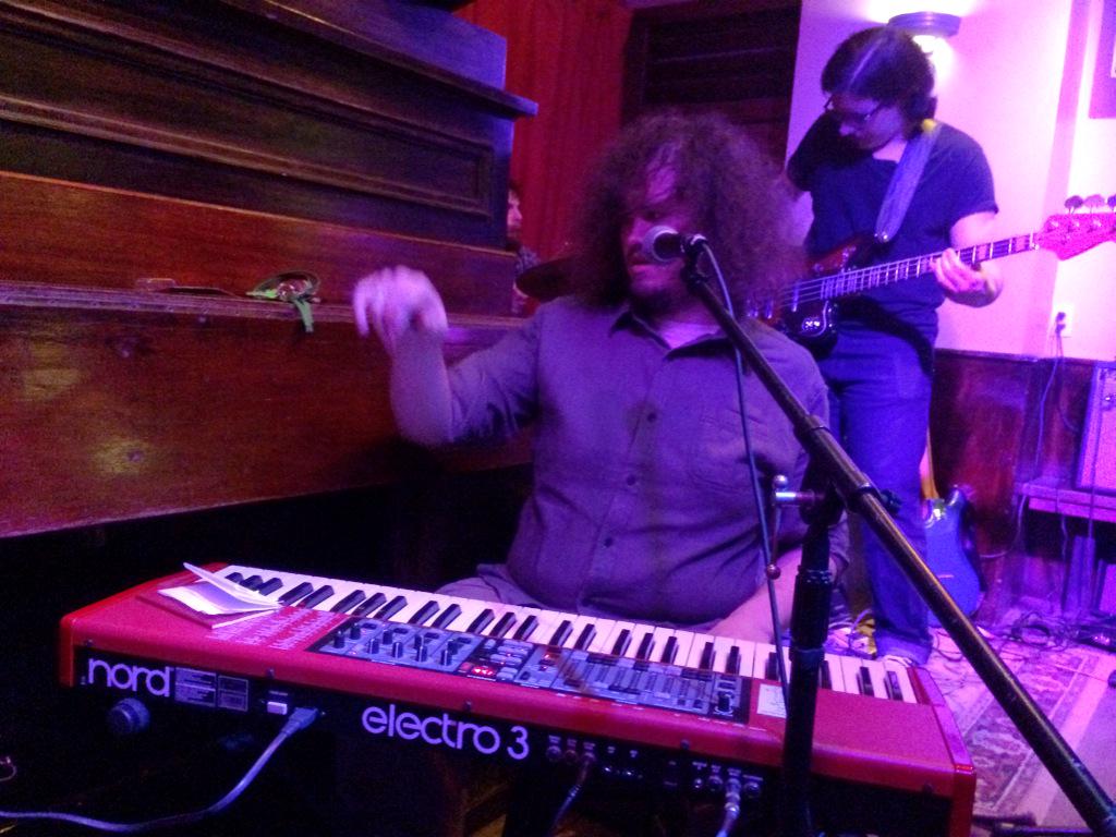 You heard it here! I can't do anything. RT <a href="/wheatus/">wheatus</a>: There's nothing <a href="/MilliMilligan/">Matthew Milligan</a> can do