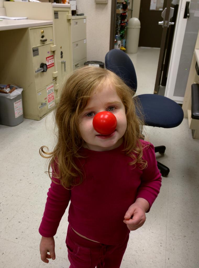 bmreuss's tweet photo. @Region20RedNose 
#rednose
#walgreens1633
Nora getting in on the red nose fun! http://t.co/f2E7LUUnSY
