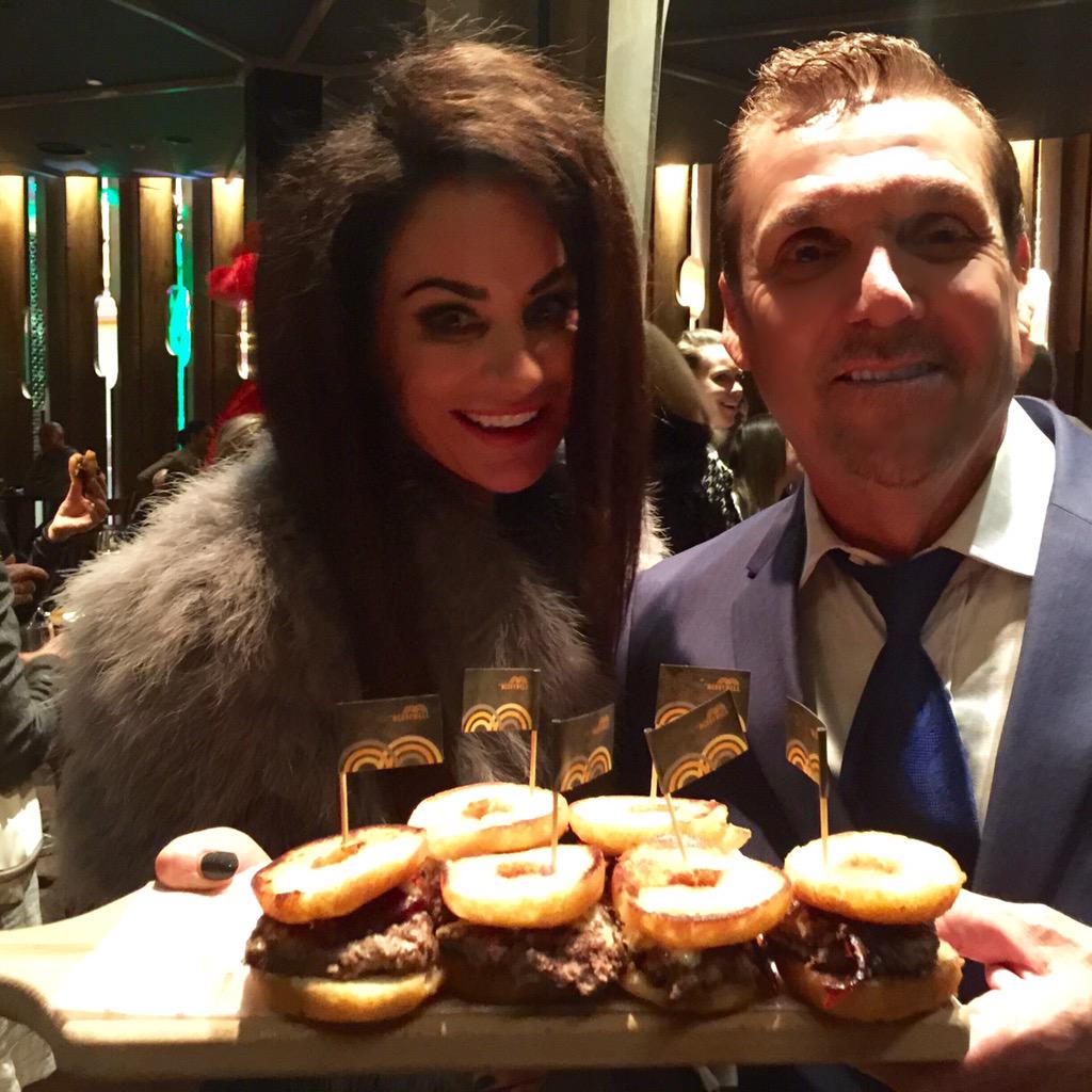 emilyjaneparish's tweet photo. @shanemcfarlane man were we hungry:)
Incredible Vegas inspired menu at The Merrywell
 @DarlingCheir @crownperth http://t.co/ZQXPzgznAH
