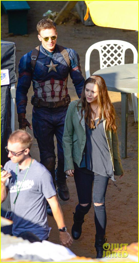 CEvansNews's tweet photo. Chris Evans and Elizabeth Olsen on the set of #CaptainAmericaCivilWar via @JustJared http://t.co/jEMmWOwKXx http://t.co/G4QWNCjfms