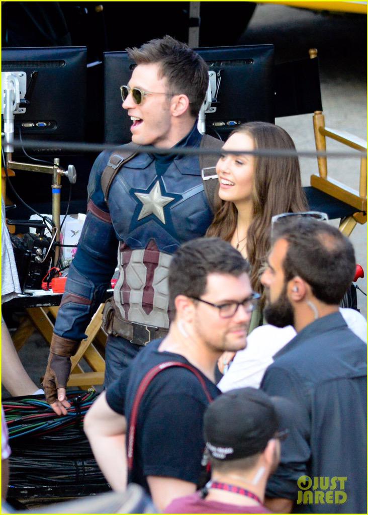 CEvansNews's tweet photo. Chris Evans and Elizabeth Olsen on the set of #CaptainAmericaCivilWar via @JustJared http://t.co/jEMmWOwKXx http://t.co/G4QWNCjfms