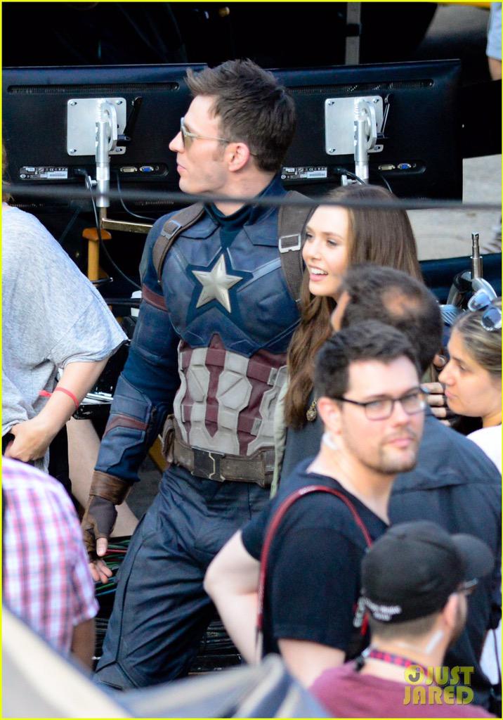 CEvansNews's tweet photo. Chris Evans and Elizabeth Olsen on the set of #CaptainAmericaCivilWar via @JustJared http://t.co/jEMmWOwKXx http://t.co/G4QWNCjfms