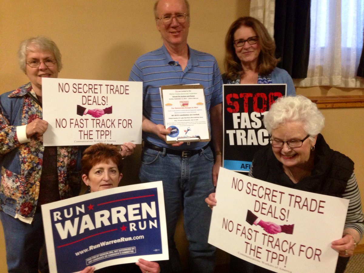 saleshunter1's tweet photo. Marion Co Dems invite @SenWarren to 2015 Pie Auction &amp; Picnic, Sun Sept 13, Lake Red Rock Rec Area #RWRIowa #iacaucus http://t.co/ihalpjIkrB