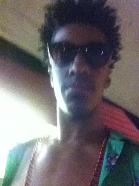 ihatethis5555's tweet photo. 007 Bryson http://t.co/mcNZpXCKs5