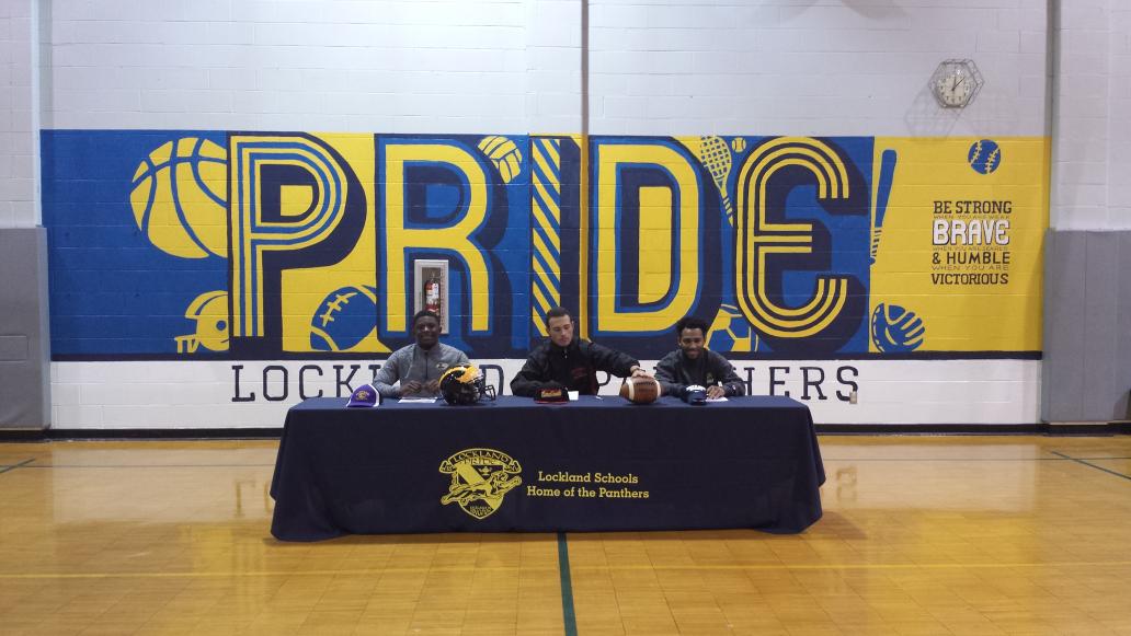 #LocklandSigningDay 
Congratulations Abdoulaye, Trey and Devin!!