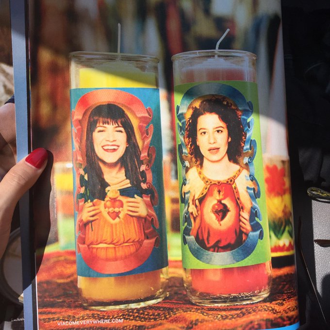 I so very badly need these to exist in my life http://t.co/YwEJ1vSboR
