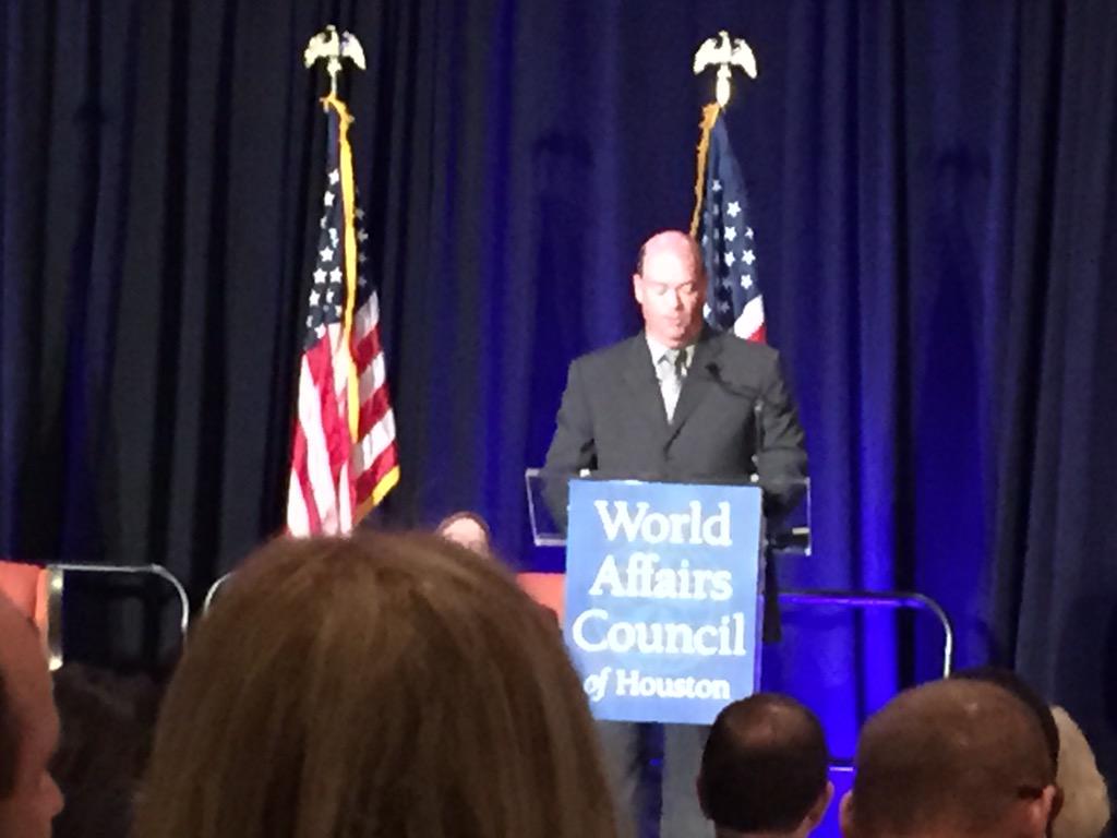 MrMumm02's tweet photo. Great to see World Affairs Council of Houston - Jesse Jones award recipient Ryan Lance - Conoco CEO http://t.co/UZrT2lh5u3