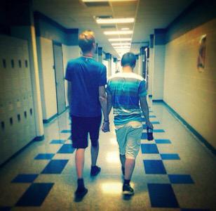 DCHomos's tweet photo. Jordan + Johnny (@Jwells5527)
Tazewell, TN
#SameLove 👬💙 #MarriageEquality http://t.co/0oqmIQJYrR