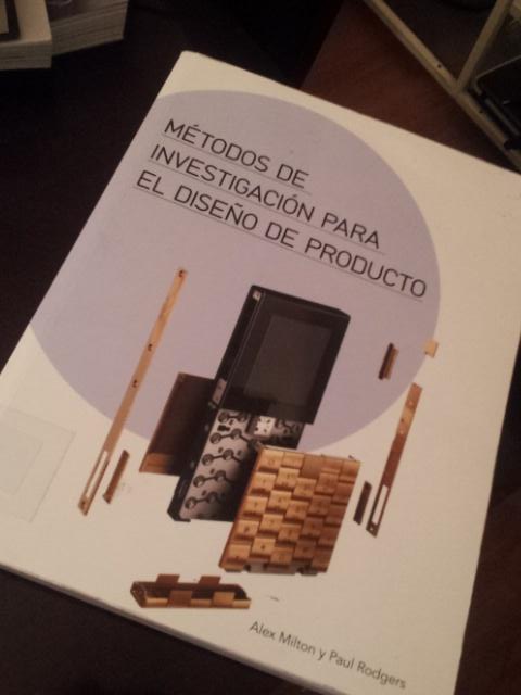 IbarYensen's tweet photo. Brutal libro! http://t.co/c3NCntVACD