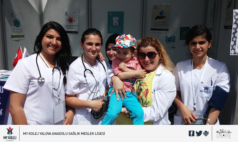 #MYKolej #Yalova | Cevdet Aydın Parkı Stand >>> on.fb.me/1c6HWxW