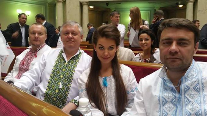 View image on Twitter