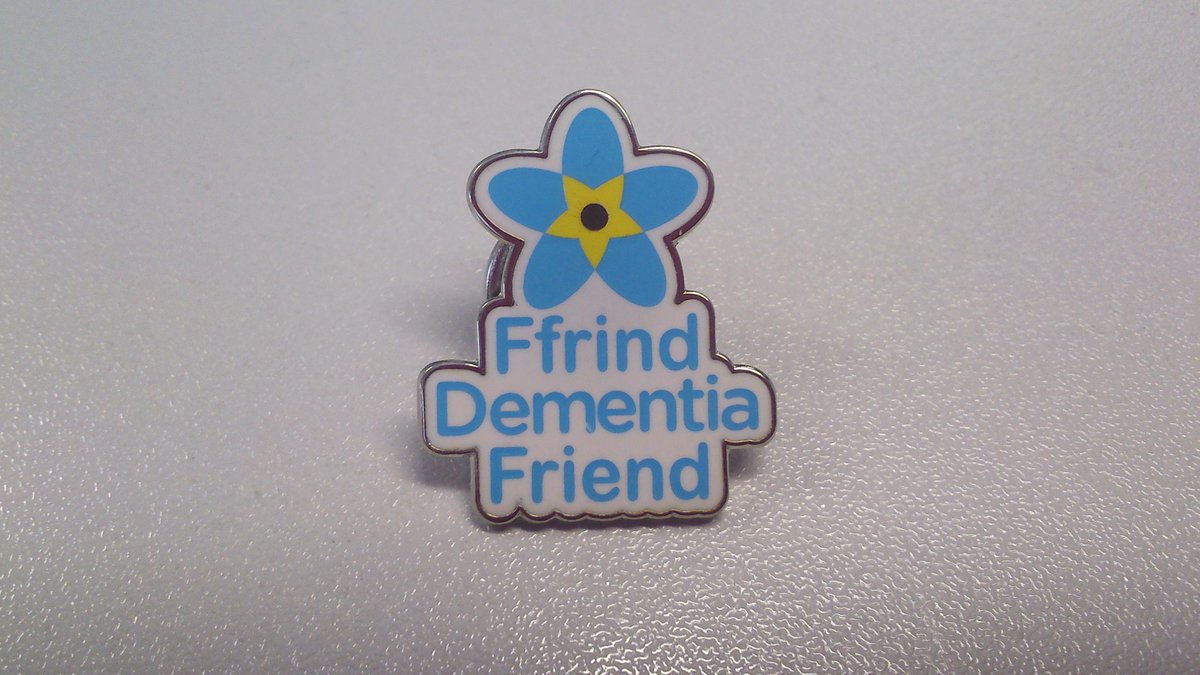 Popular session last night <a href="/DementiaFriends/">Dementia Friends</a> <a href="/JoHarr5/">Joanne Shaw</a> <a href="/LHCHFT/">LHCH</a> to support #DementiaAwarenessWeek in Wales #LHCH
