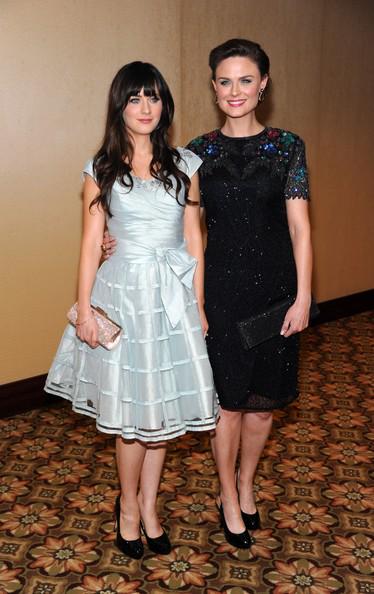 befaloci's tweet photo. When you know that they are the most beautiful sisters in the world
#SistersDeschanel @ZooeyDeschanel @emilydeschanel http://t.co/bI34NaaQ85