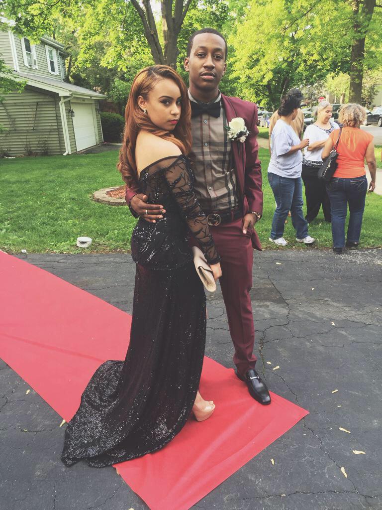 PromPics015's tweet photo. 😍😍💅

@lordxdevo @Earlyapril_ http://t.co/33ou75MGyX