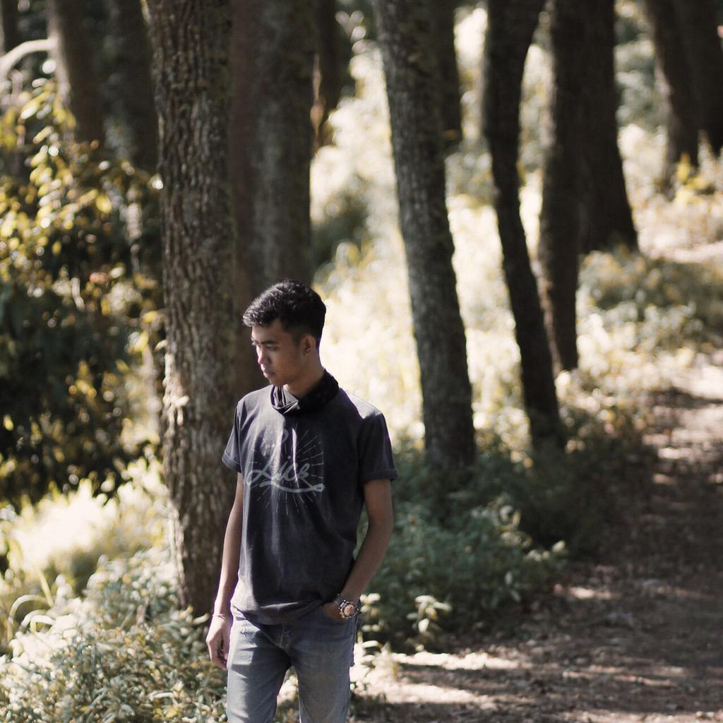 Cek new t shirt from lick in store