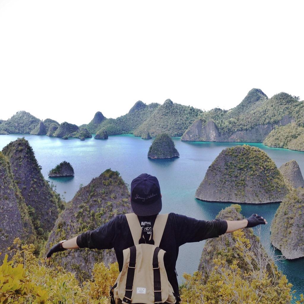 Cek new bags from lickshop available in store