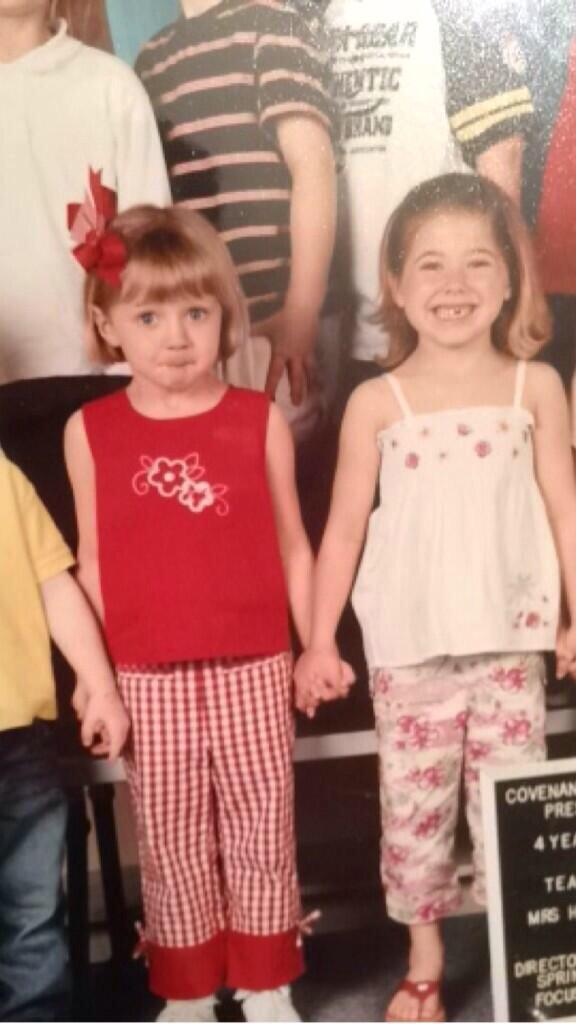 RileyRoberts2's tweet image. happy birthday to one of my first friends!! @RachelCaudle i love you to pieces and I can't wait to jam in ur jeep!!💙😘