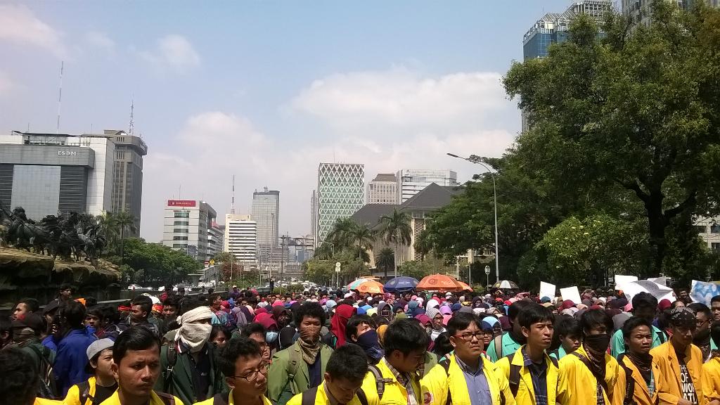 BEMUndip_Sospol's tweet image. Menuju Istana dan #CulikJokowiJK