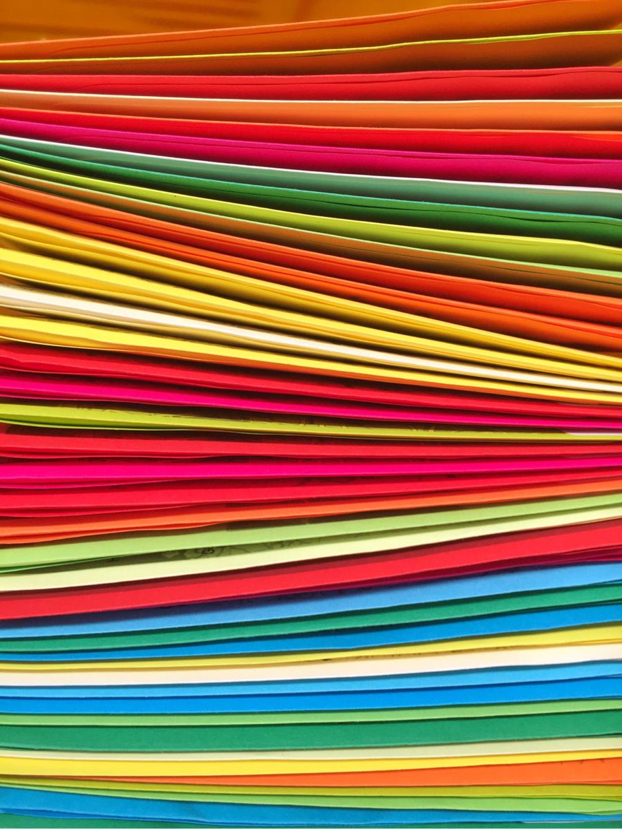 XMPieUsersGroup's tweet photo. As colourful as our attendee crowd - envelopes with map : #mapvelope #XUG15EU http://t.co/Or2ru4HWog @blakeenvelopes http://t.co/v5hXbjijNa