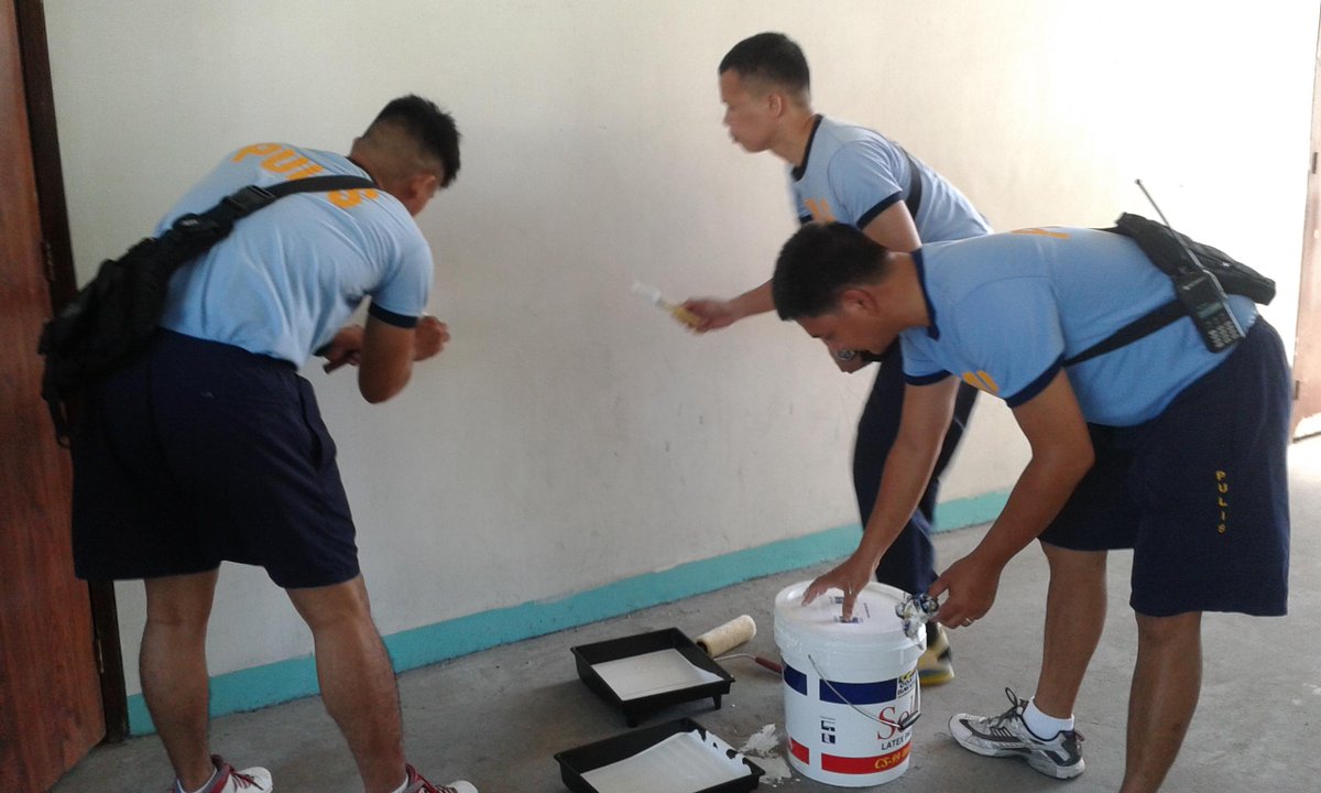 PCP7MCPS's tweet photo. 05-20-15:
BRIGADA ESKWELA conducted at Concepcion Elem School Malabon City led by PINSP MARK B FLORES http://t.co/nM1kZTTwyp