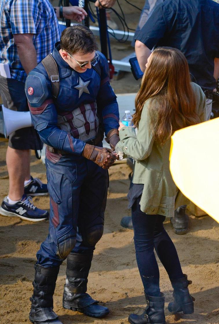 MaximoffWanda_'s tweet photo. Steve and Me http://t.co/7HH2bkWZuJ