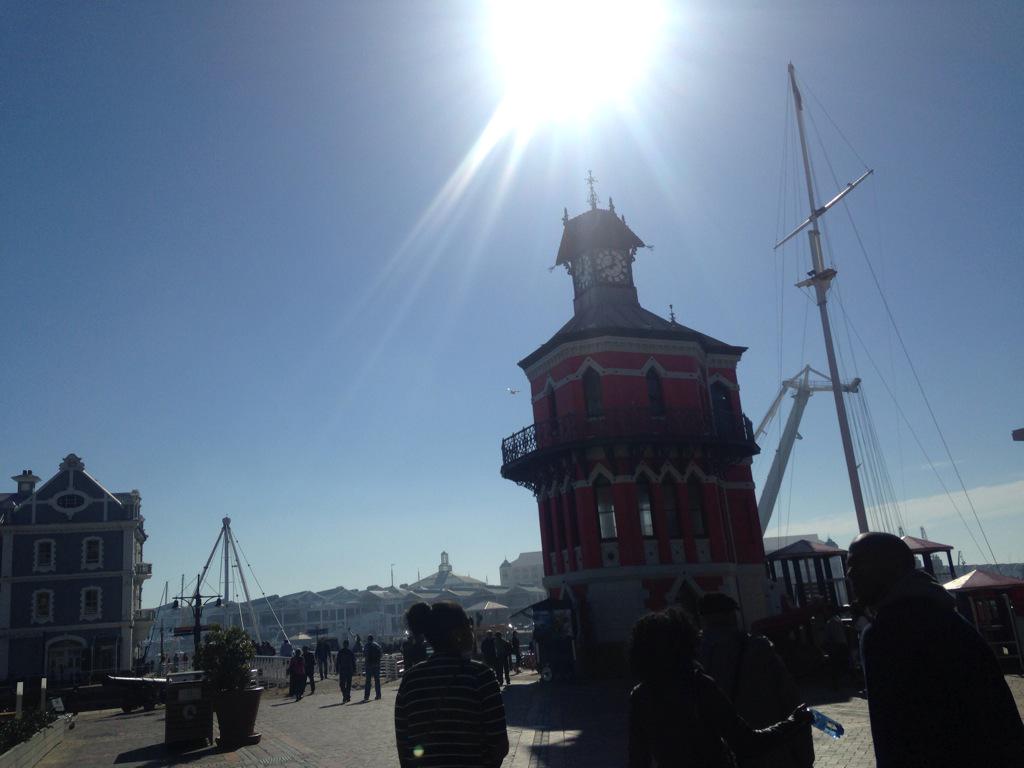 Natasha Thahane desktop Wallpapers