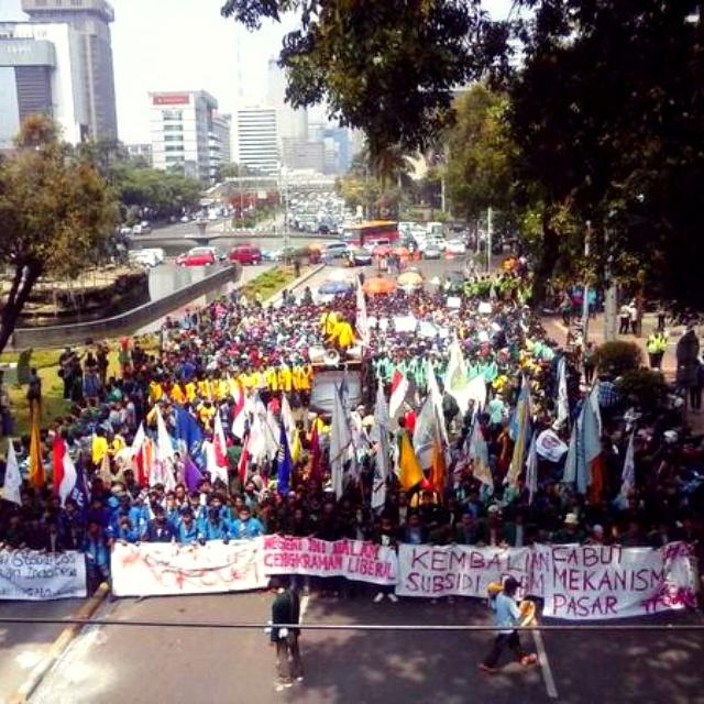 BibaHagia's tweet image. Aksi 21 Mei 2015 @BEM_KMUnsri @BEM_SI @bem_indonesia 😇